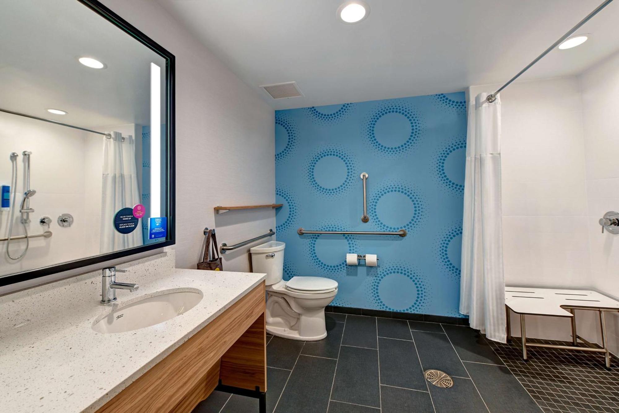 Tru By Hilton Tahlequah, Ok Otel Dış mekan fotoğraf